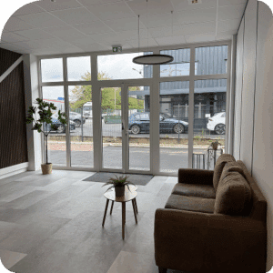 Bureaux en coworking et salles de réunion modulables